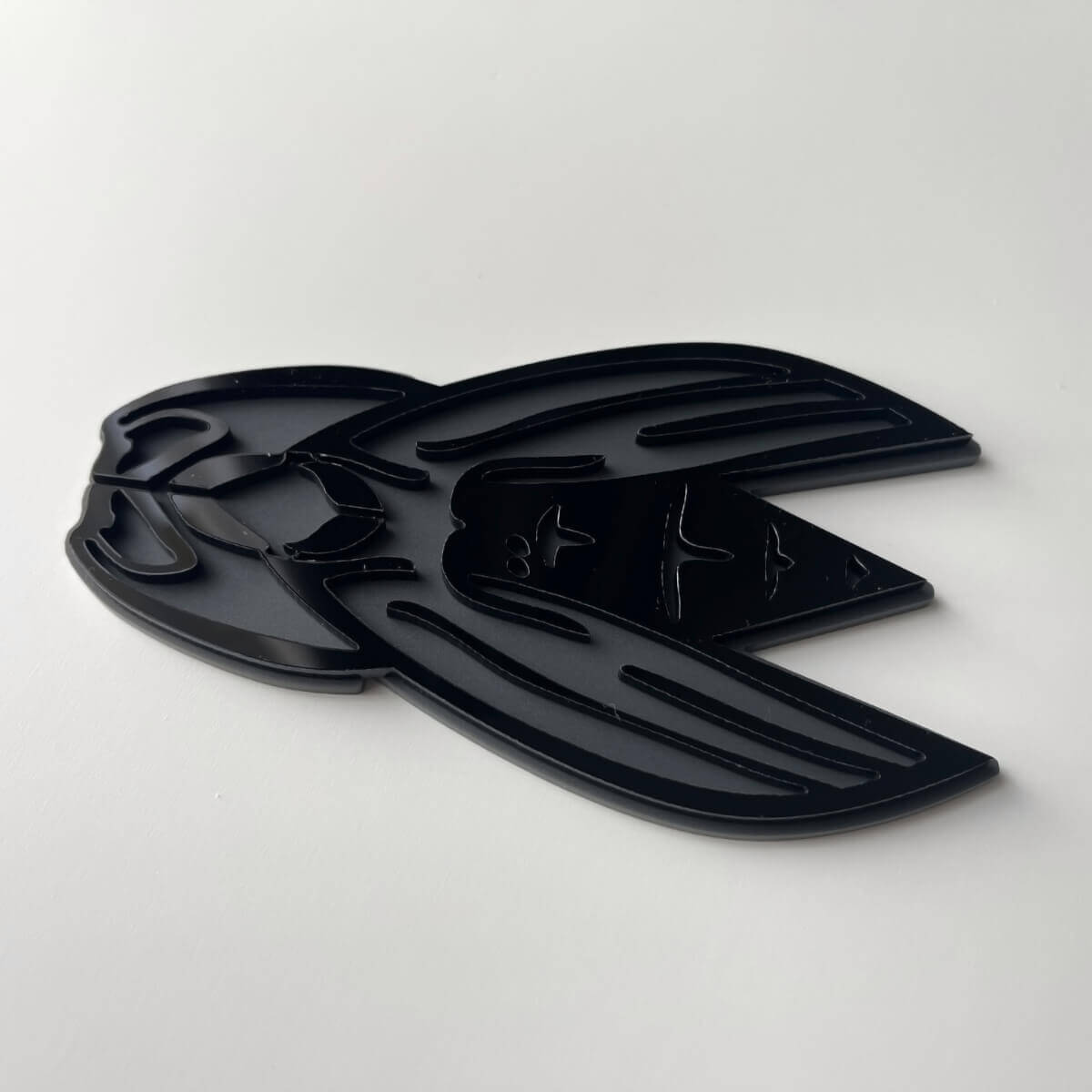 Custom 3D Badge Bee Wasp logo Fender Badges Emblem Gray vs Black
