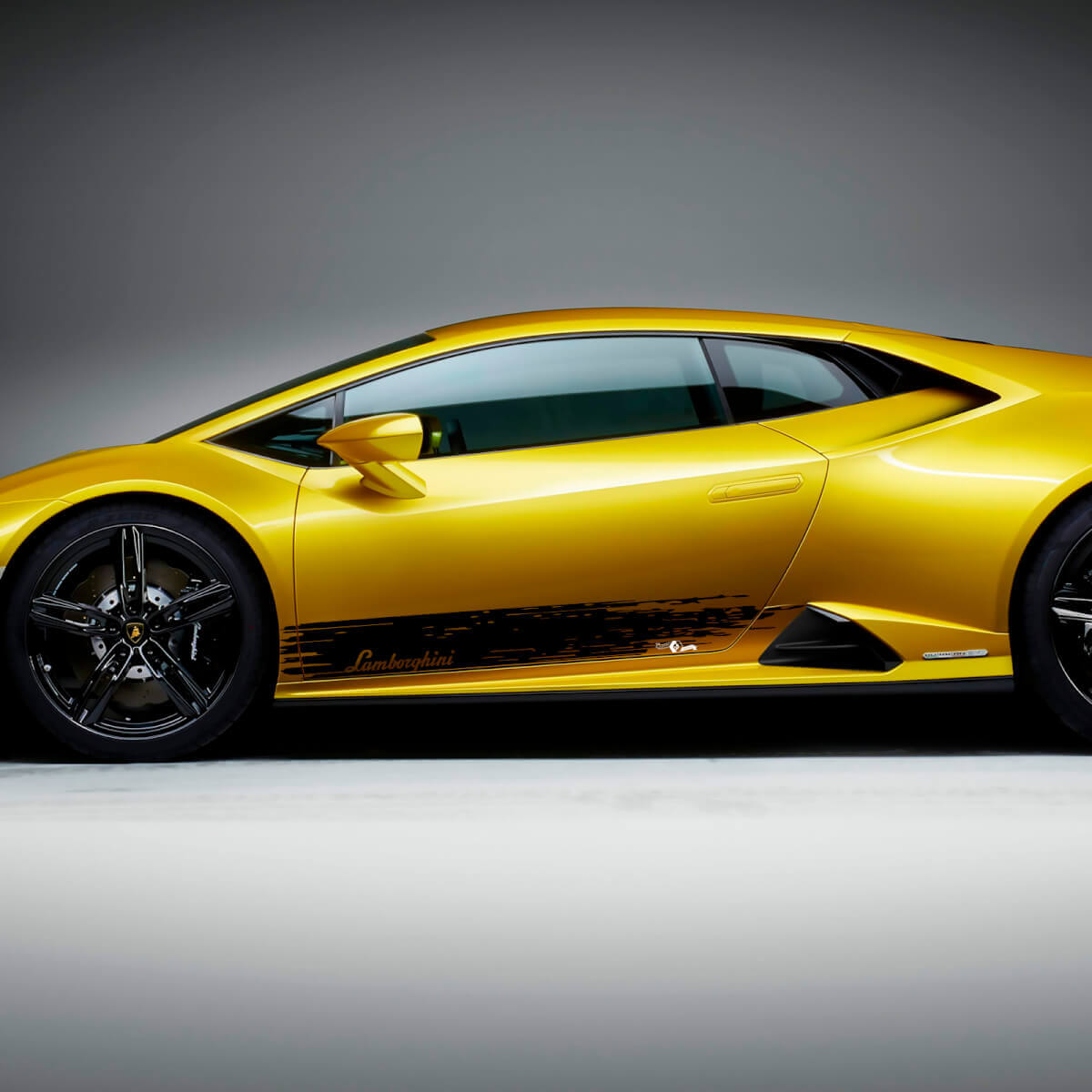 Distressed Side Stripes Vinyl Decal Kit for Lamborghini Huracan Evo
