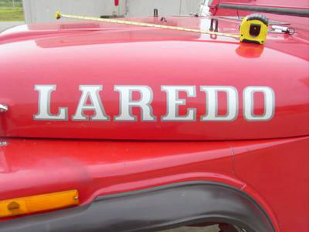 2 LAREDO Jeep Wrangler Grey Rubicon CJ TJ YK JK XJ Colours Vinyl
