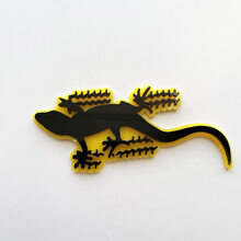 Gecko 3D Badge Black vs Yellow Fender Badges Emblem
 2