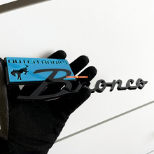 Bronco Outer Banks Fender Badges Tailgate Emblem 3D Badge Blue vs Black
 4