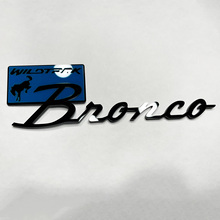 Bronco Wildtrak Fender Badges Tailgate Emblem 3D Badge Black vs Blue
 3
