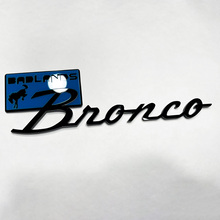 Bronco Badlands Fender Badges Tailgate Emblem 3D Badge Black vs Blue
 6