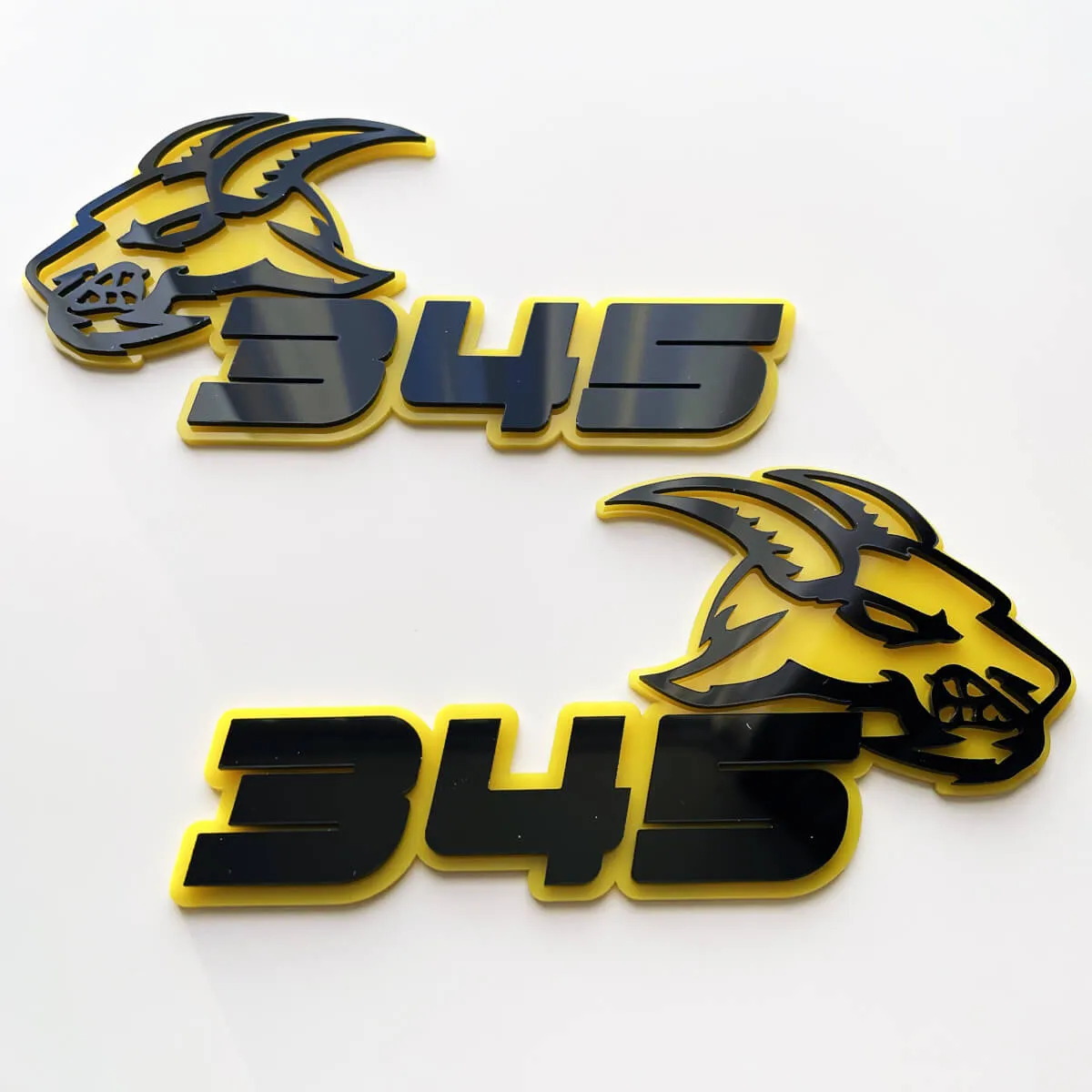 345 Dripping Car Emblems 2x Orange/Black Side Car Fender Badges 3D for 345 345 Dripping Car Emblems 2x Orange/Black Side Car Fender Badges 3D for 345